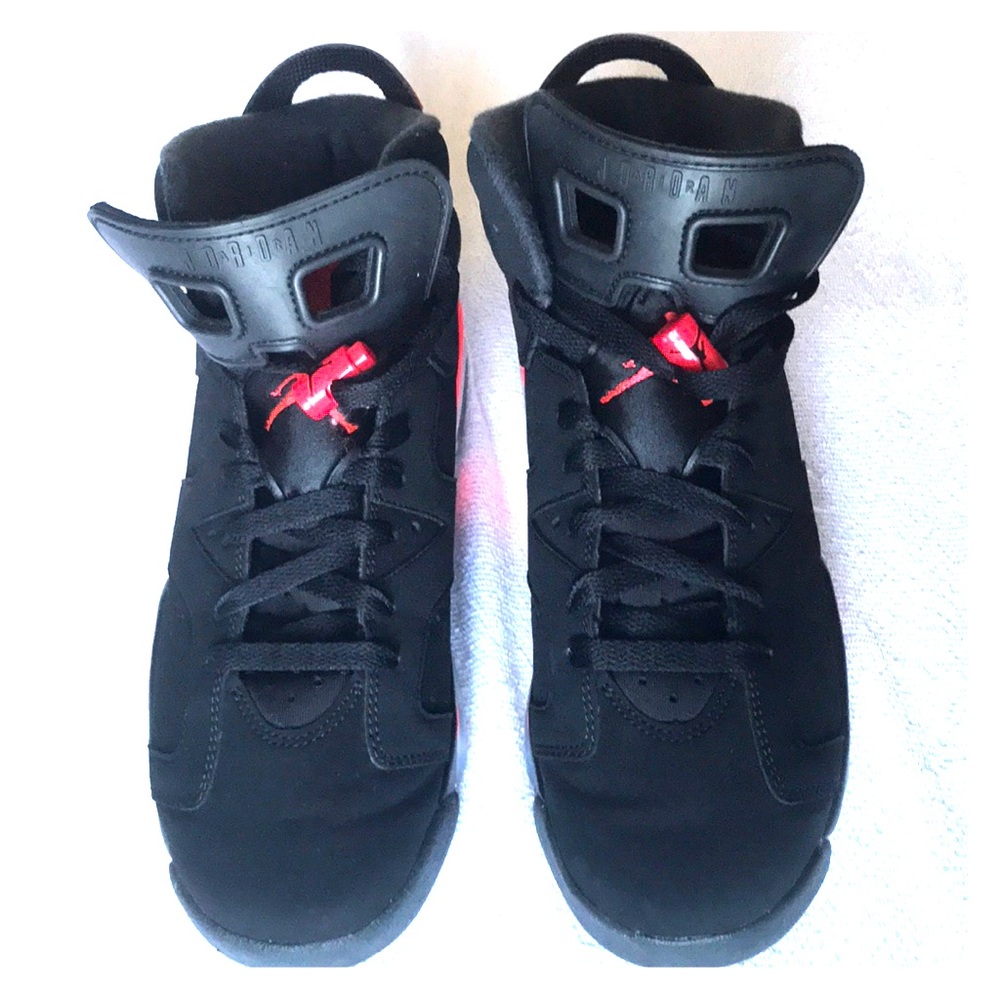 Boys size Air Jordan 6 Retro